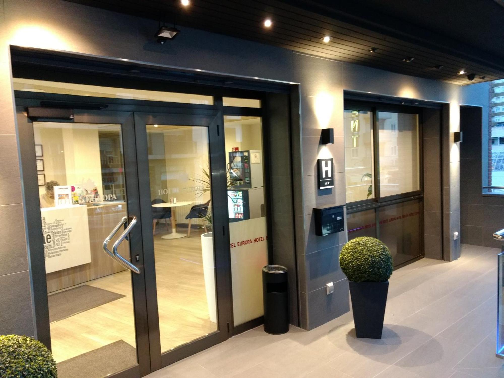 Hotel Europa Figueres  Eksteriør billede