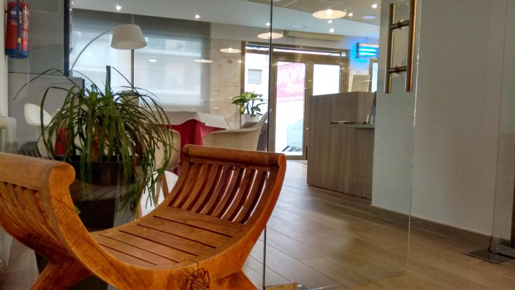 Hotel Europa Figueres  Eksteriør billede